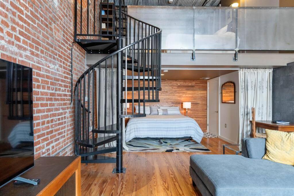Cajun Stays-Buchanan Loft #4 Lafayette Bagian luar foto