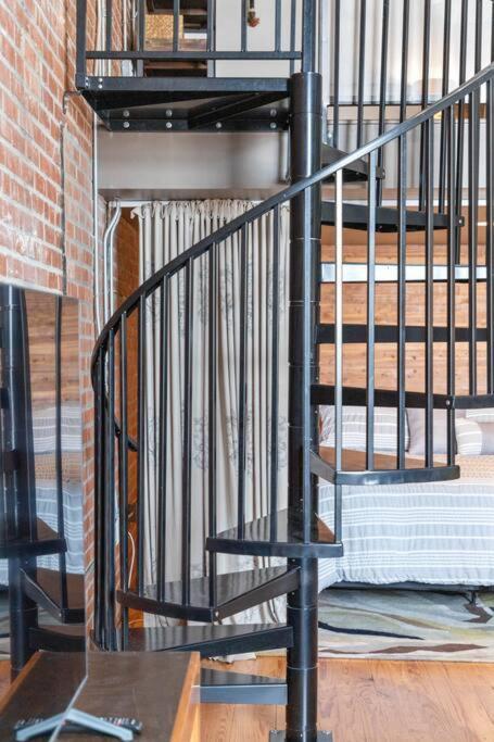Cajun Stays-Buchanan Loft #4 Lafayette Bagian luar foto