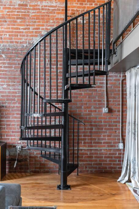 Cajun Stays-Buchanan Loft #4 Lafayette Bagian luar foto