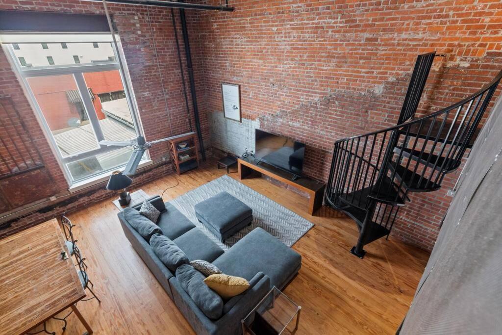 Cajun Stays-Buchanan Loft #4 Lafayette Bagian luar foto