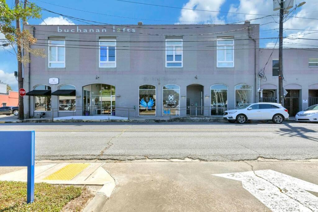 Cajun Stays-Buchanan Loft #4 Lafayette Bagian luar foto