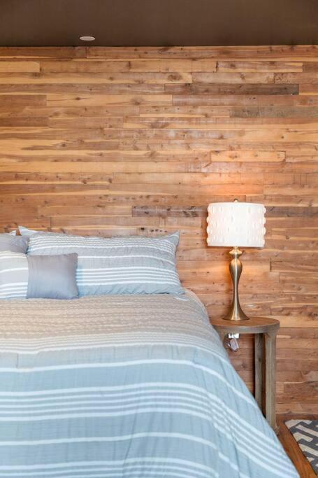 Cajun Stays-Buchanan Loft #4 Lafayette Bagian luar foto
